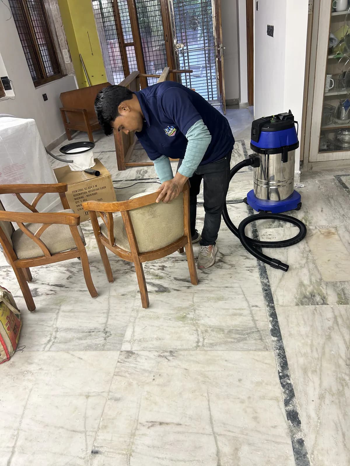 Marble floor deep cleaning and restoration in Delhi commercial space