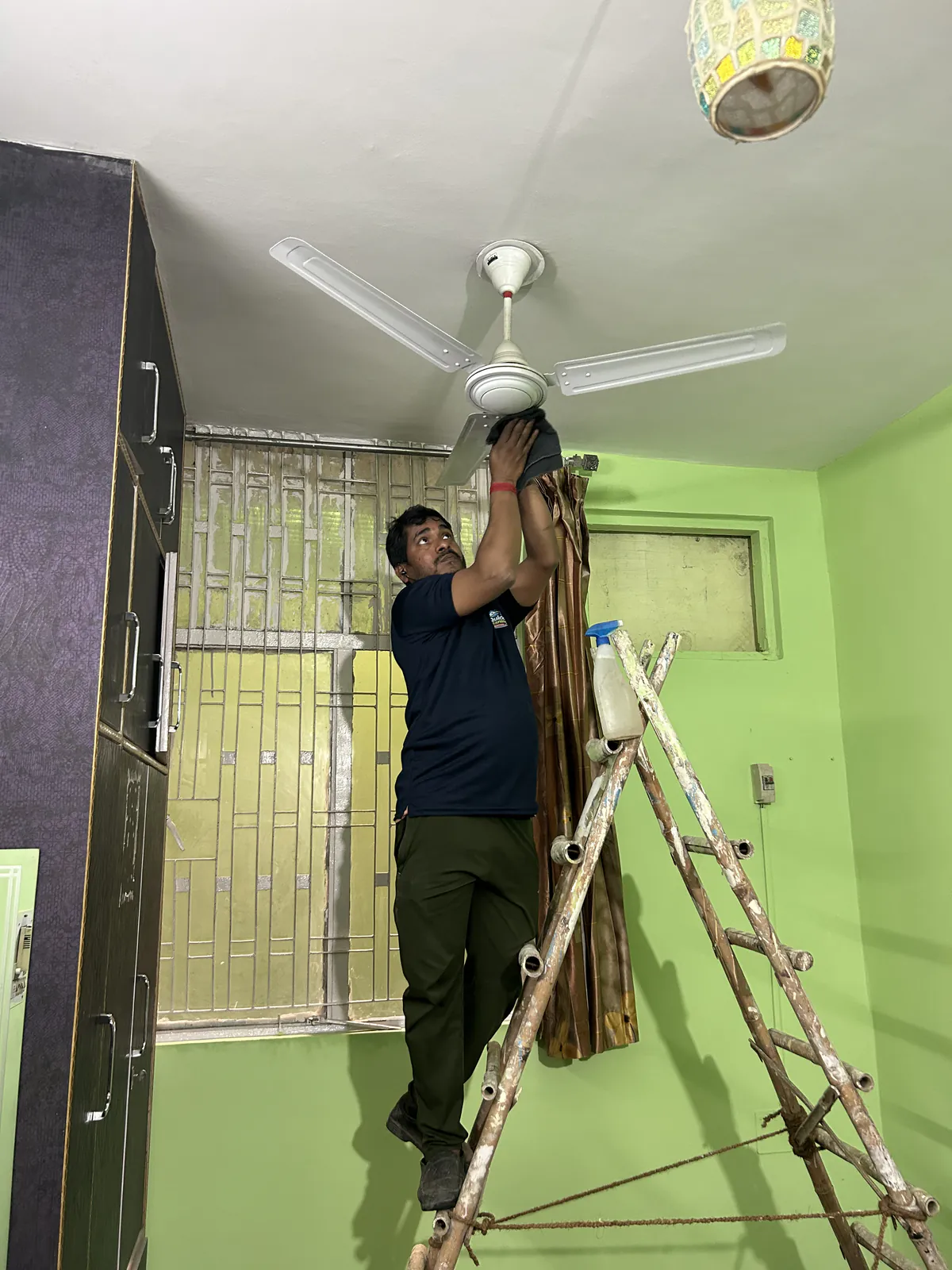 Professional curtain and high-surface cleaning in Delhi home β bacteria and germ removal