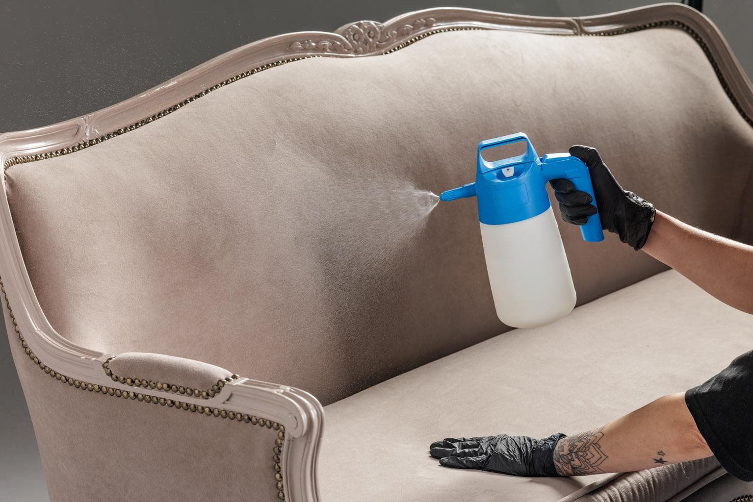 Quick Cleaning Services technician performing upholstery extraction in a Faridabad home