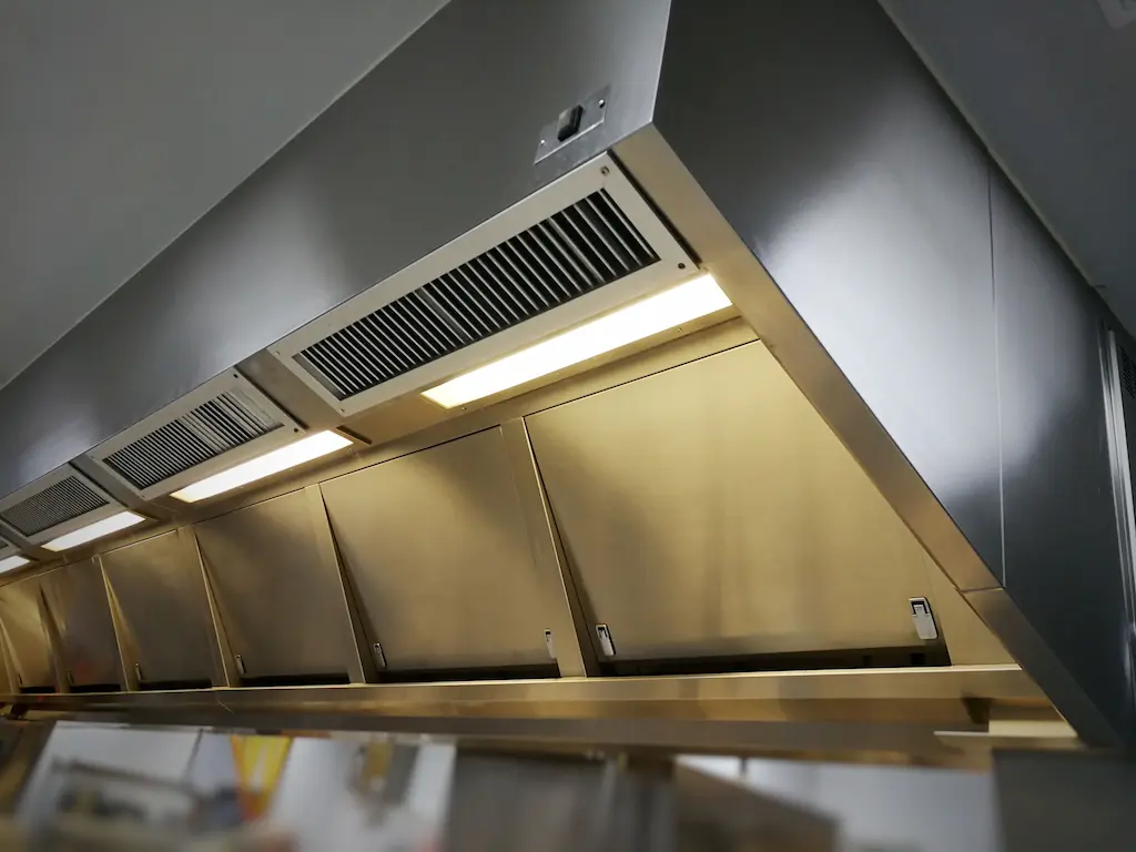 Kitchen exhaust duct cleaning